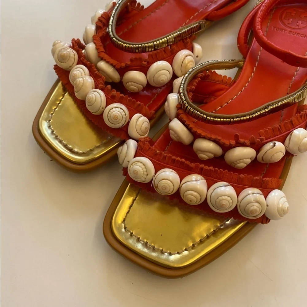 Tory Burch || Sinclair‎ Seashell Sandal Strappy Fringe Gold Orange Red 7.5